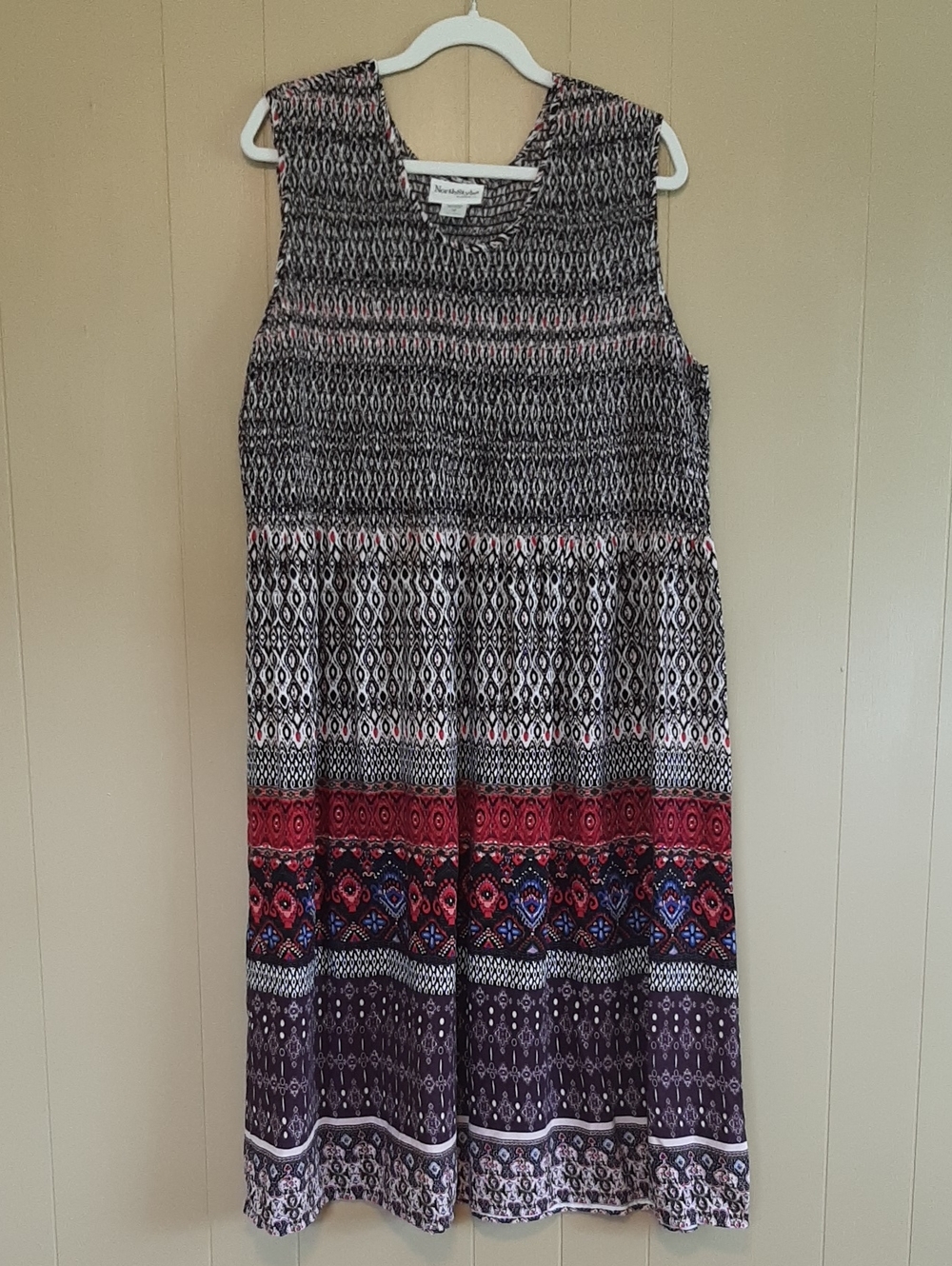 NorthStyle 2 XL Sleeveless Maxi Dress Boho Print Lightweight Rayon